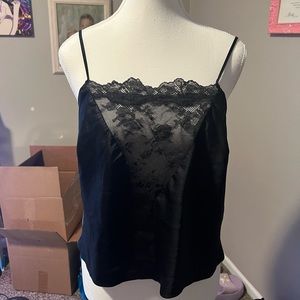 Victoria’s Secret top